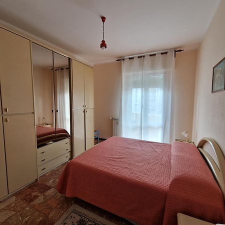 Casa Di Andreea E Bogdan Apartment Albenga Exterior photo